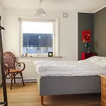 Awesome Home In Svaneke With Wifi Дом отдыха Сванеке