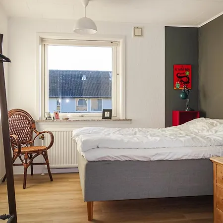 Awesome Home In Svaneke With Wifi Hébergement de vacances Svaneke