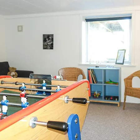 Awesome Home In Svaneke With Wifi Hébergement de vacances