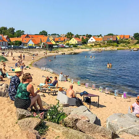 Awesome Home In Svaneke With Wifi Hébergement de vacances
